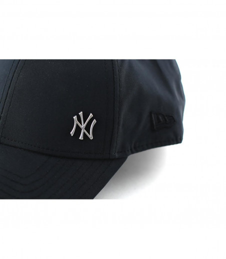 Black cap tiny NY logo